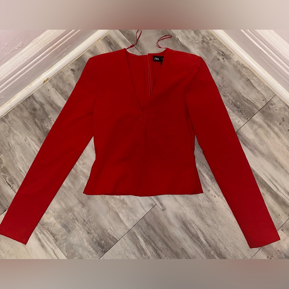 Zara Red Fitted Long Sleeve Blouse